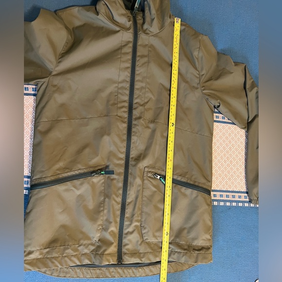 Champion Water Resistant Jacket BOYS size L 12-14 WOMEN’S size SMALL - Picture 3 of 8
